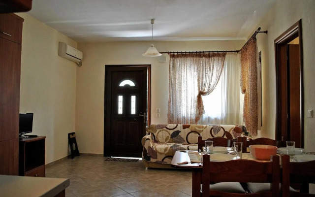 Voula Kourbeti Apartments