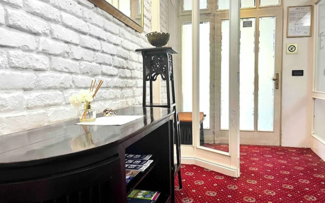 Luxury Family Residence With Free Parking