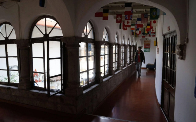 Pirwa Colonial Hostel