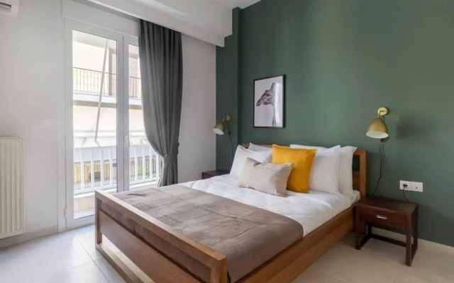 Classic Living 2 Bd Historic Mets Apt