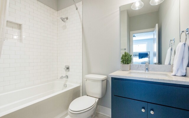 Southside Place Home - 3 Br Home