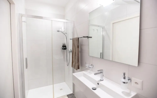 Miralago Locarno Easy Rooms