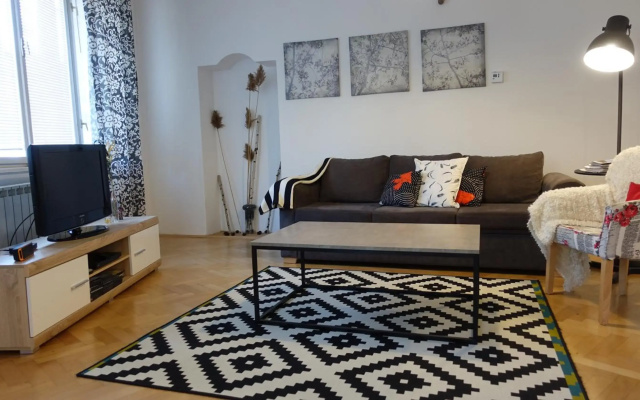 The Riverside Apartment