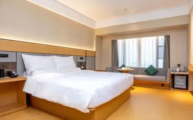 Ji Hotel Shenzhen Baoan Pingzhou Subway Station