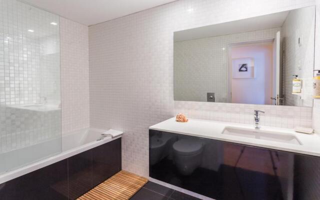 Feel Porto Destilaria Residence