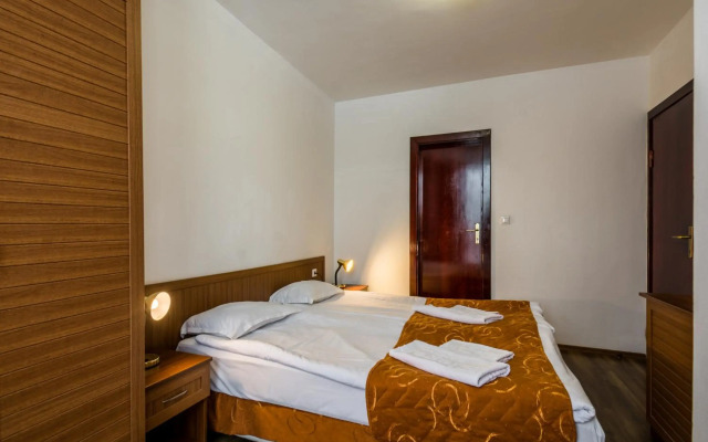 Hotel Elegant Lux