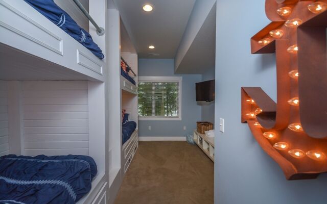 Casa Bella 5 Bedroom House