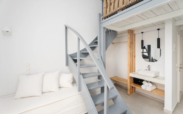 Petradi Beach Lounge Hotel