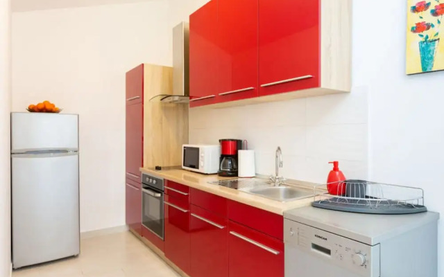 La Riva 1 Comfortable Holiday Residence