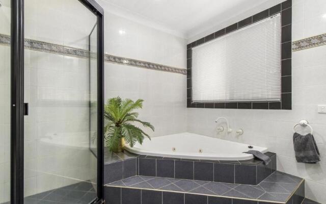 Francisco Waterfront At Port