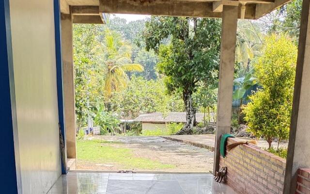 Homestay Sudiono by ZUZU