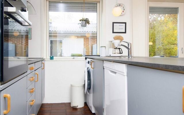 6 Person Holiday Home in Hemmet