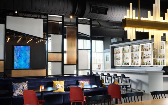 Aloft Knoxville West