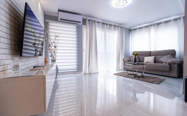 Luxury 2 bedroom apartment in Los Cristianos