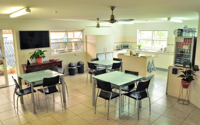 Isla House Greenslopes