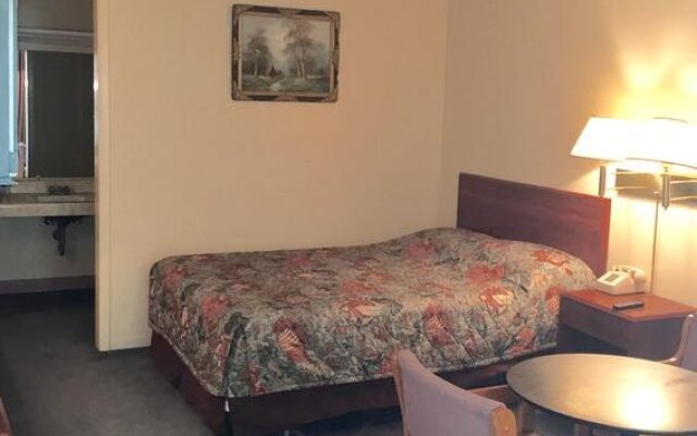 Budgetel Inn and Suites Dalton