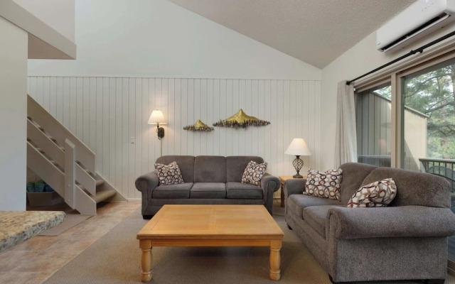 Ponderosa Resort Condo for 6!