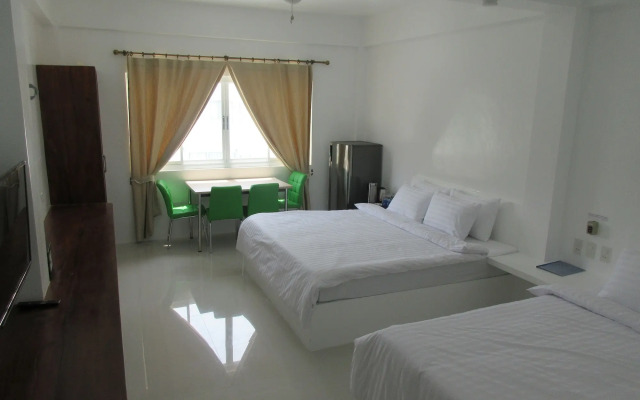 Coron Bluewave Hotel
