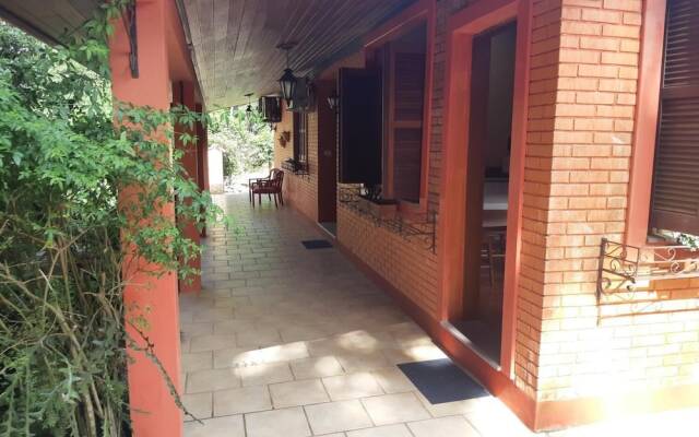 Hospedagem Vila Suiça