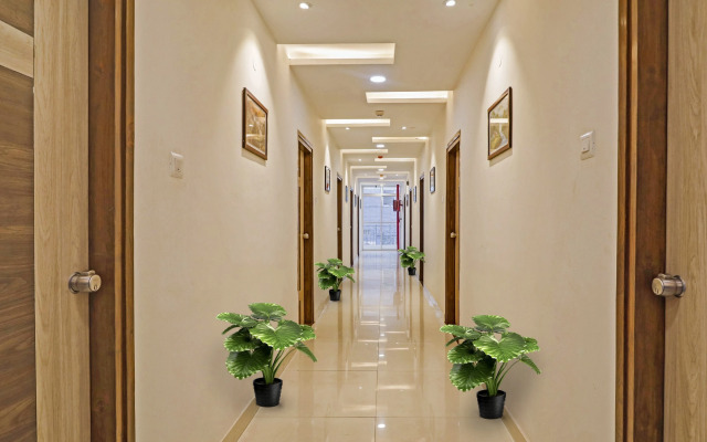OYO Devi Residency Near Mahankali Temple