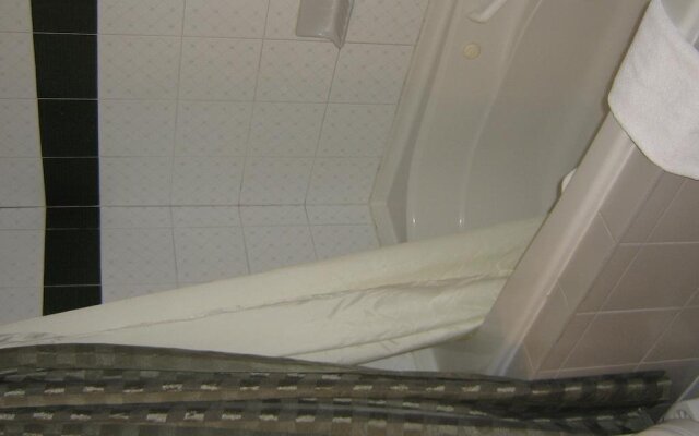 Rainbow Lake Castle Resort