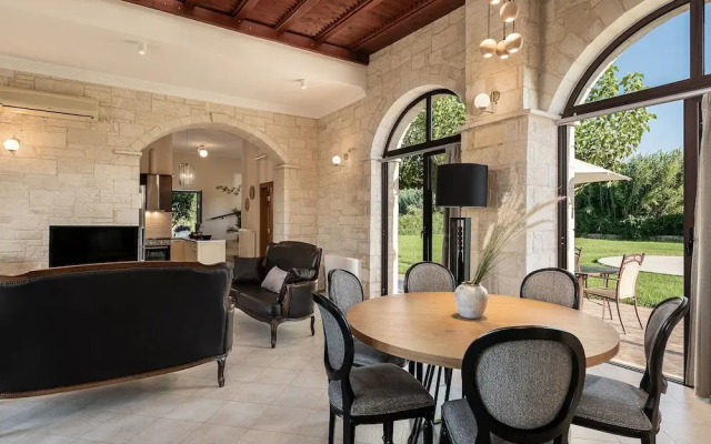 Caldera Theros Villas Chania