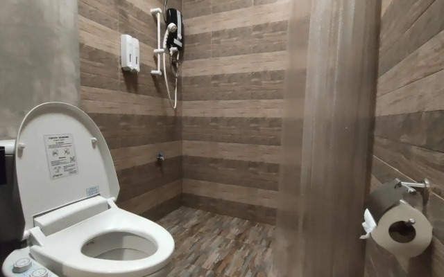 Komol Residence Bangkok