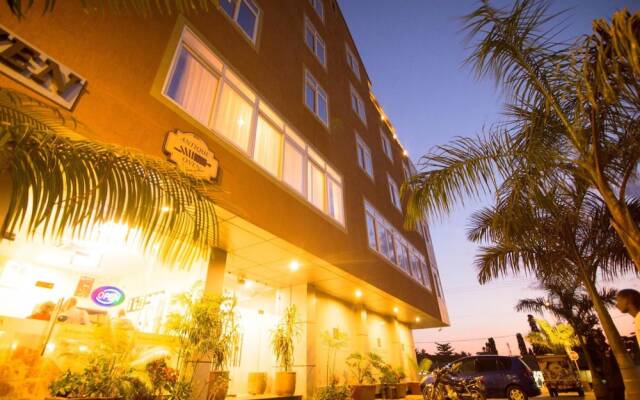 Antique Legacy Hotel