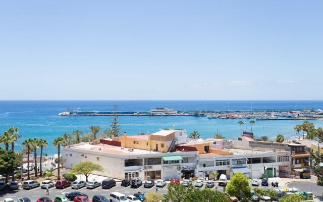 63 Los Cristianos Apartment, First Sea Line, Parking