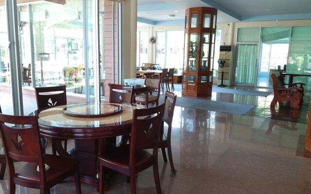 Phuaob Namsai Country Resort