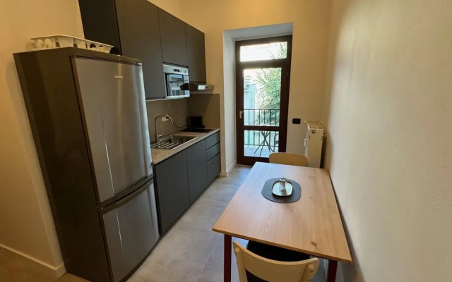 Cool Apartment With Small Balcony Near Florenc