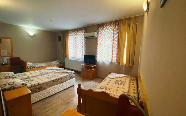 Pri Popa Guest House