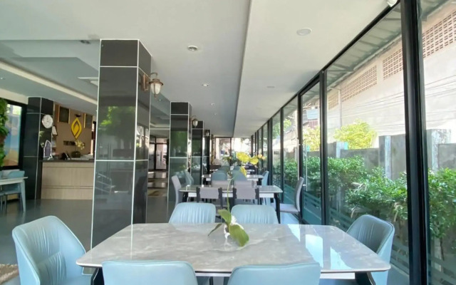 The One Boutique Hotel