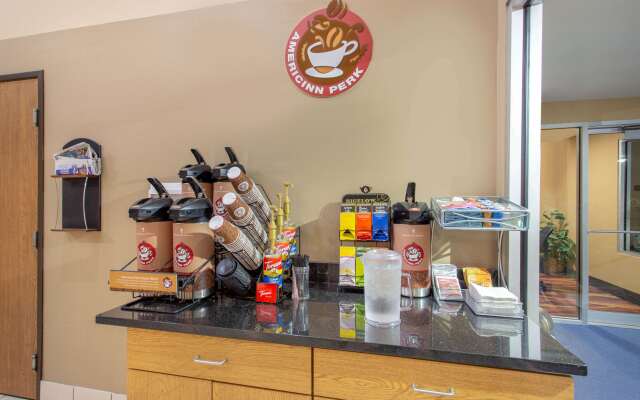 AmericInn by Wyndham Boscobel