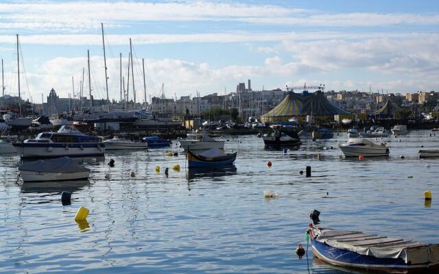 Modern Apart Heart Of Sliema Viani 122