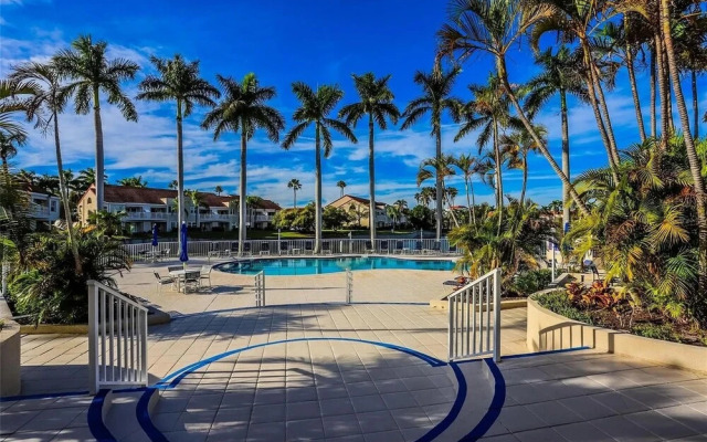 Vista Verde West 218