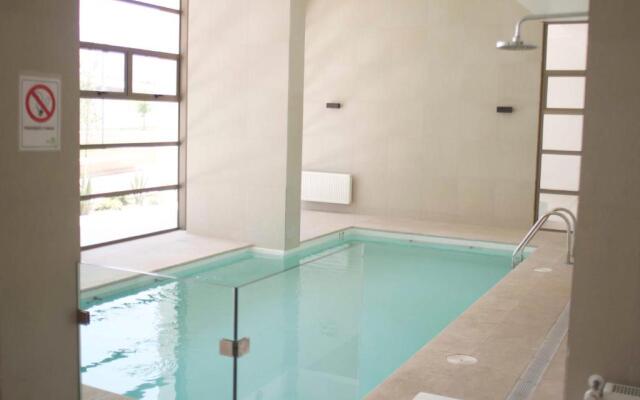 Loica Suites II