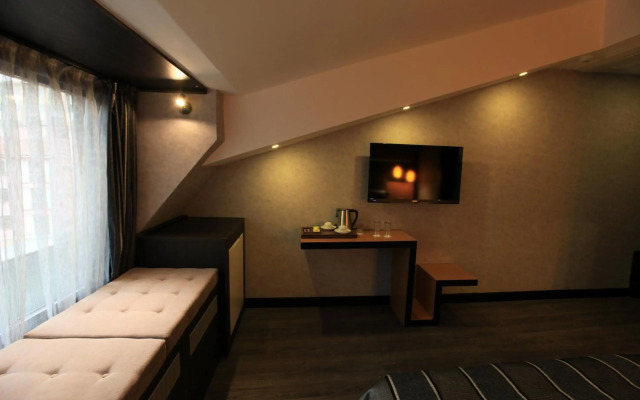 The Black Hotel