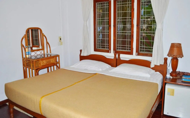 Thurizza Hotel