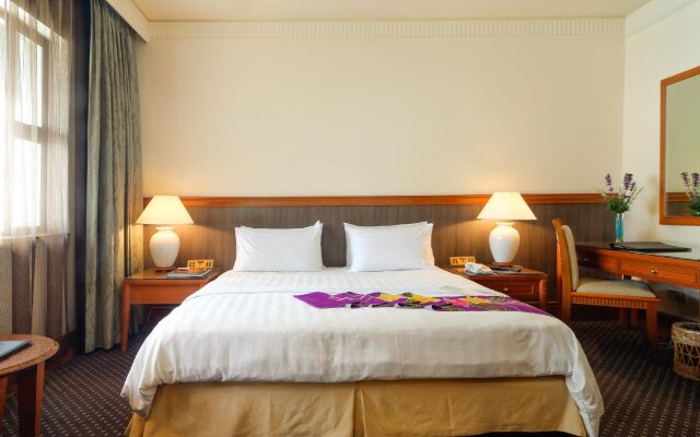 The Jesselton Hotel