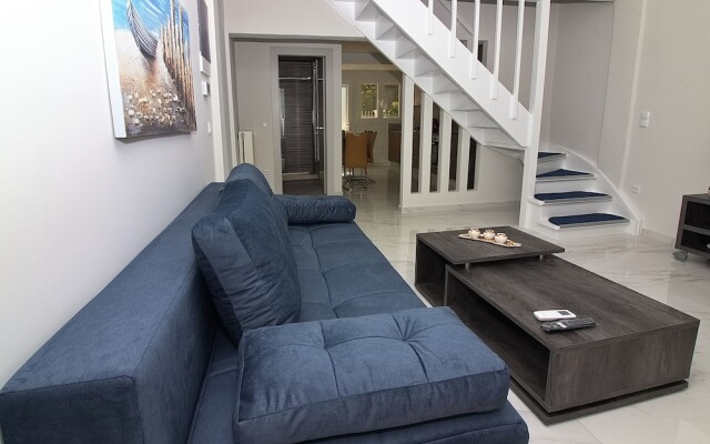 Garitsa Gem Suite
