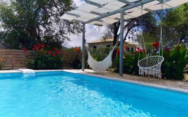 Sea Breeze Apartments - n.1 with private pool