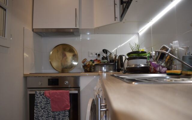 1 Bedroom in Bonne Nouvelle