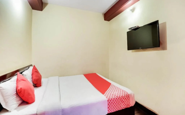 Hotel Kapital By OYO Rooms
