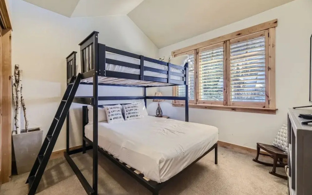 6507 Settlers Creek Townhomes 3 Bedroom Townhouse