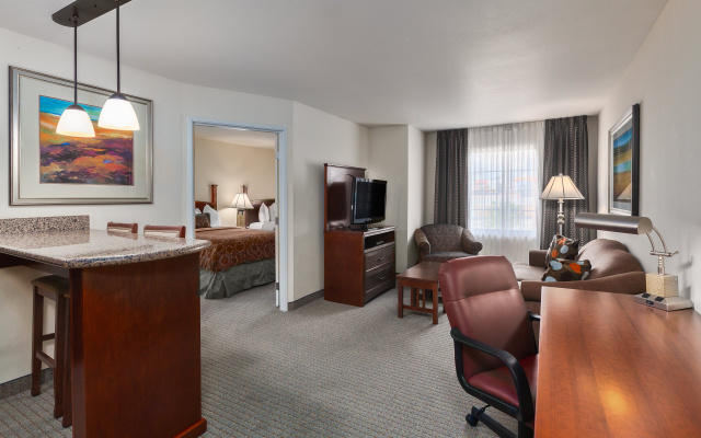 Staybridge Suites El Paso Airport by IHG