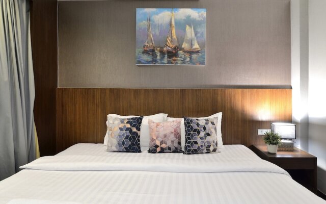 Tori Crown Hotel