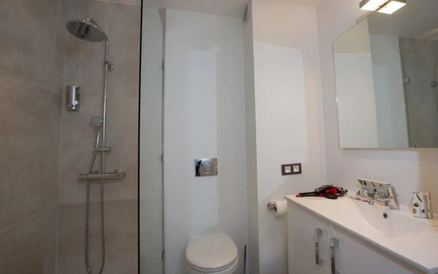 Отель Sweet Inn - Maison Blanche