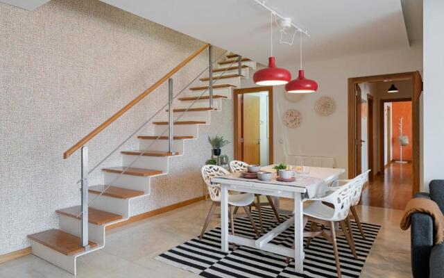 Jasmineiro I by An Island Apart