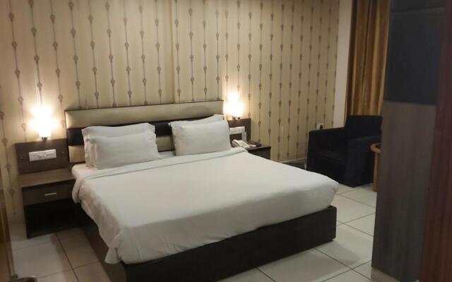 OYO 6090 Hotel Park View Premium